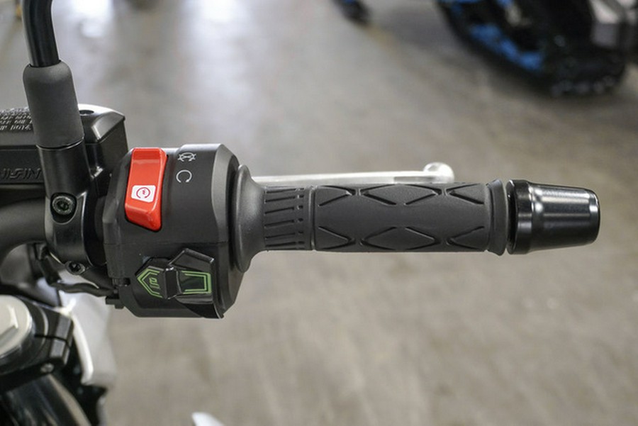 2024 Kawasaki Z7 Hybrid ABS