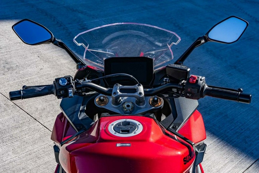 2024 Suzuki GSX-S1000GT Plus