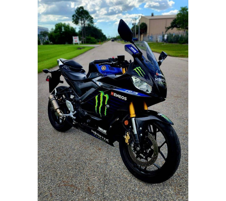 2021 Yamaha YZF-R3 Monster Energy MotoGp Edition