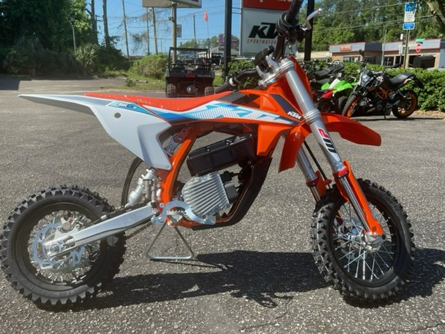 2024 KTM SX-E 5