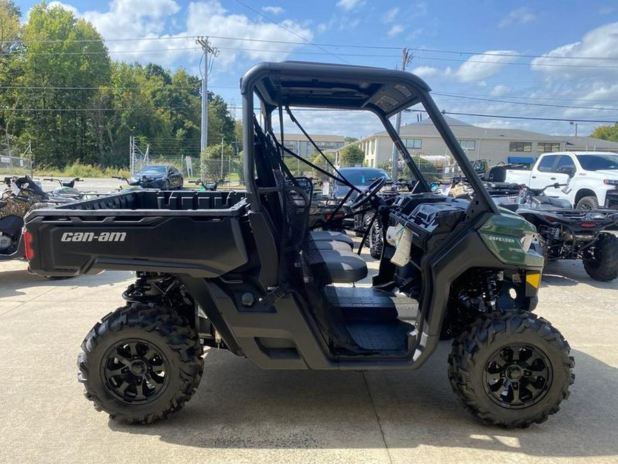 2023 Can-Am® Defender DPS HD10 Tundra Green