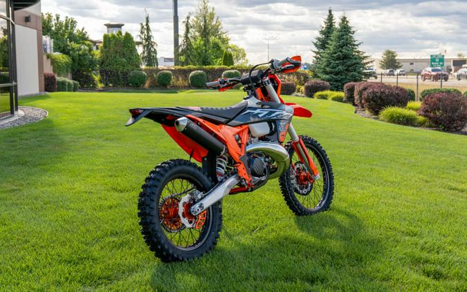 2025 KTM XC 300 W Hardenduro