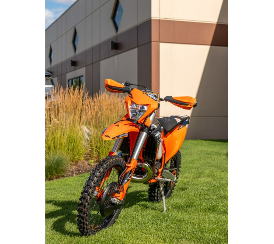 2025 KTM XC 300 W Hardenduro