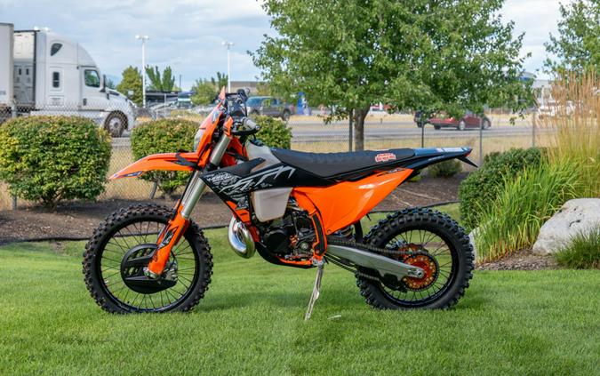 2025 KTM XC 300 W Hardenduro