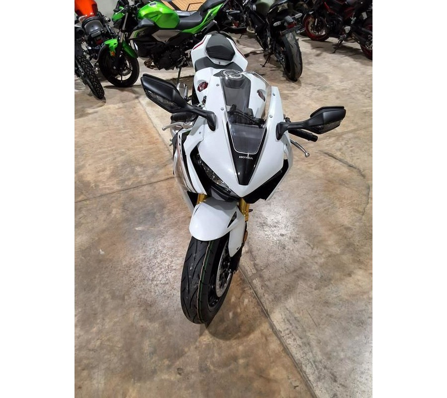 2026 Honda® CBR10RRT