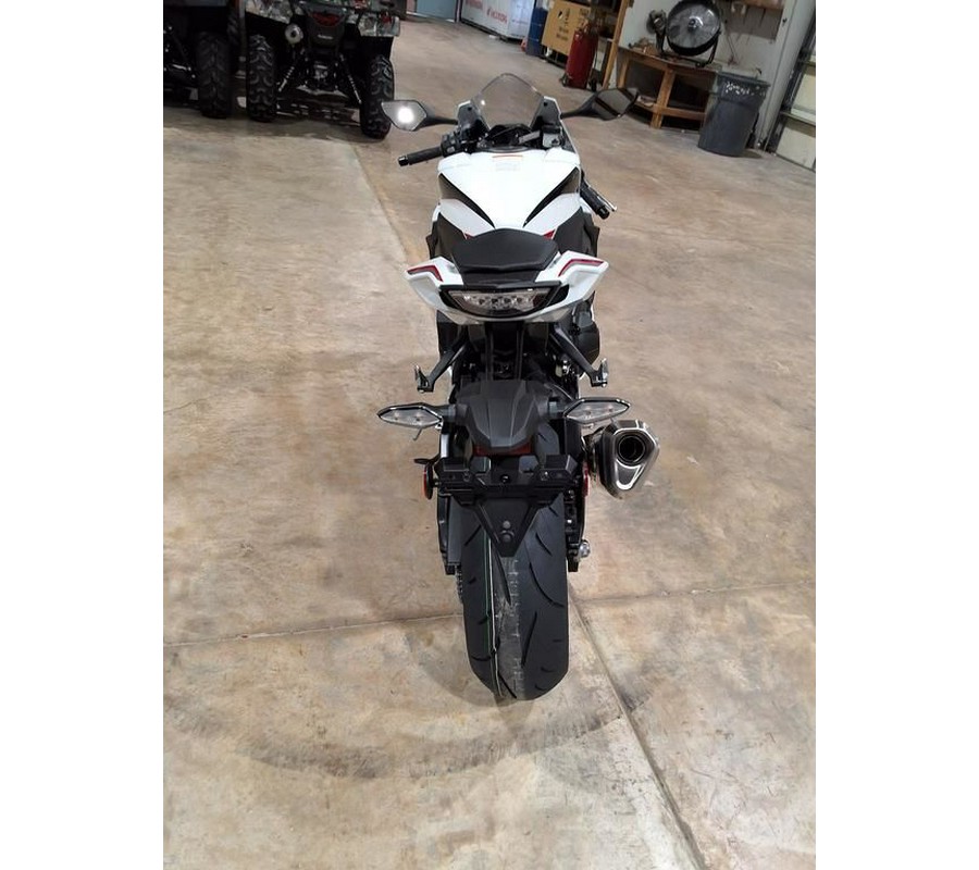 2026 Honda® CBR10RRT