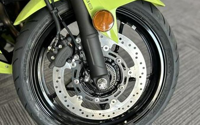 2026 Kawasaki Ninja® 500 SE ABS