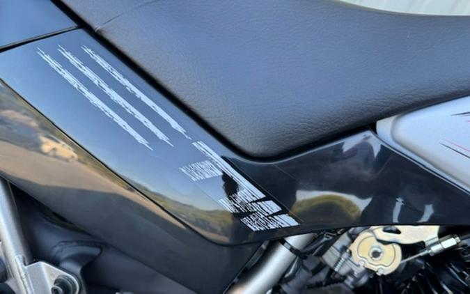 2027 Yamaha TW200