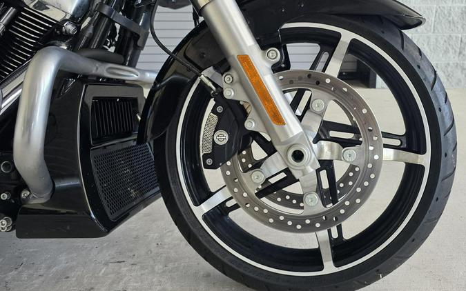 2025 Harley-Davidson® Road Glide® Vivid Black