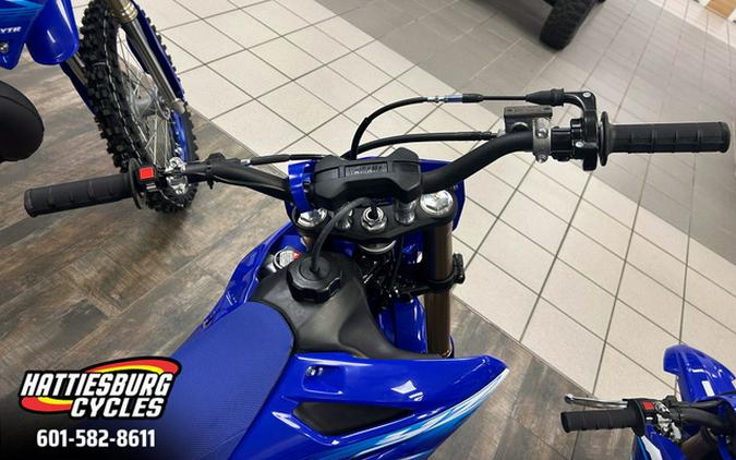 2027 Yamaha YZ85LW Youth