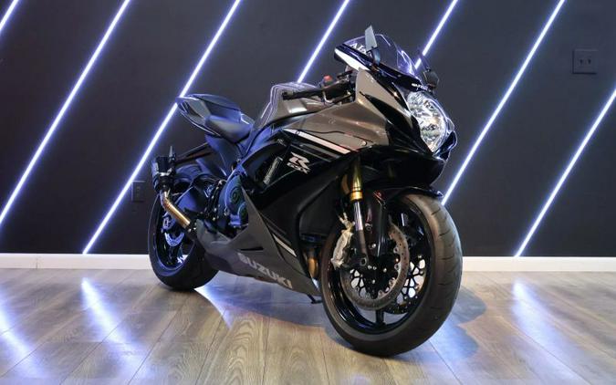 2025 SUZUKI GSX-R 750
