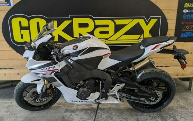2026 Honda CBR1000RR Base