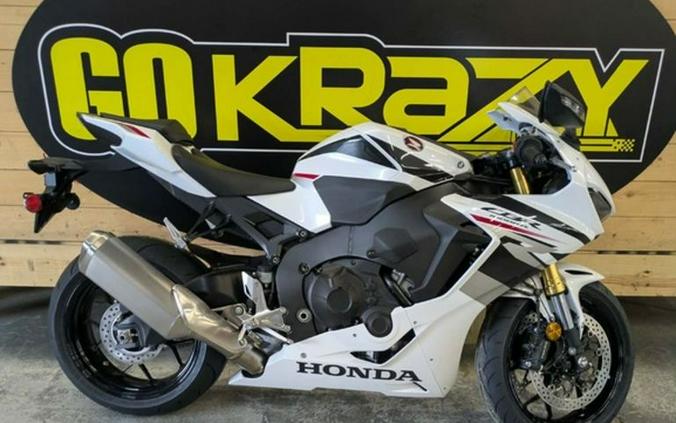 2026 Honda CBR1000RR Base
