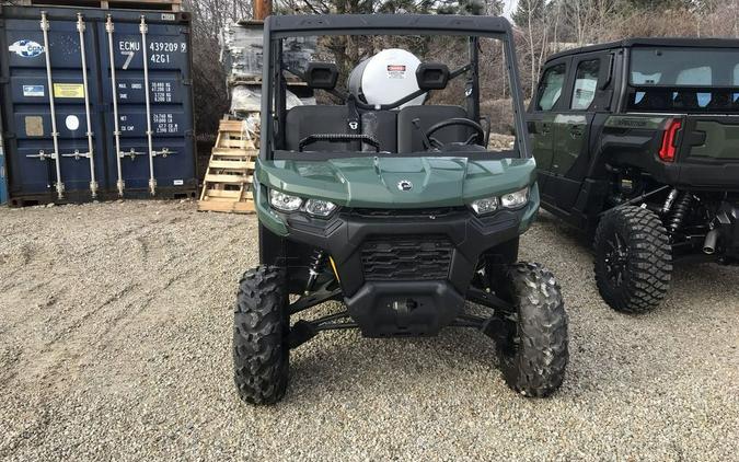 2023 Can-Am® Defender PRO DPS