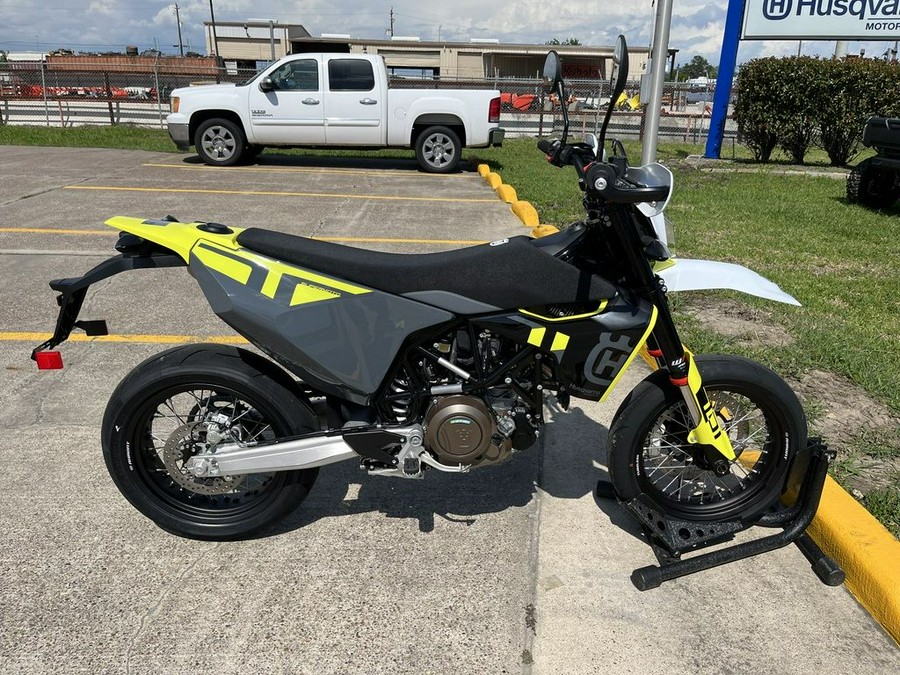 2024 Husqvarna® 701 Supermoto