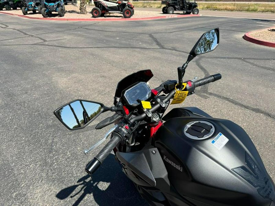 2025 Kawasaki Z500 SE ABS