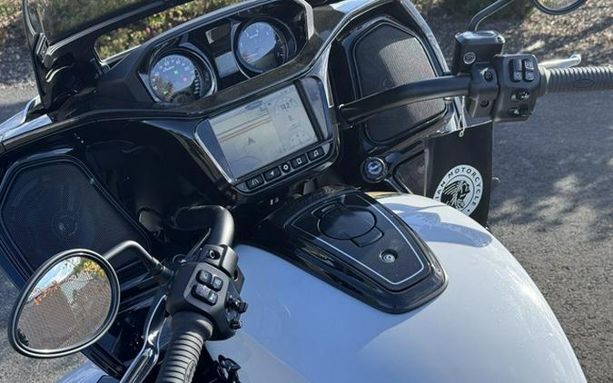 2025 Indian Pursuit Dark Horse 112 w/PowerBand Audio Ghost W