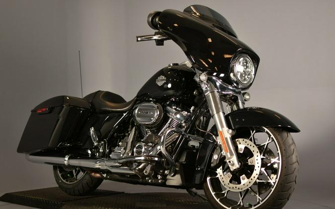 2021 Harley-Davidson Street Glide Special