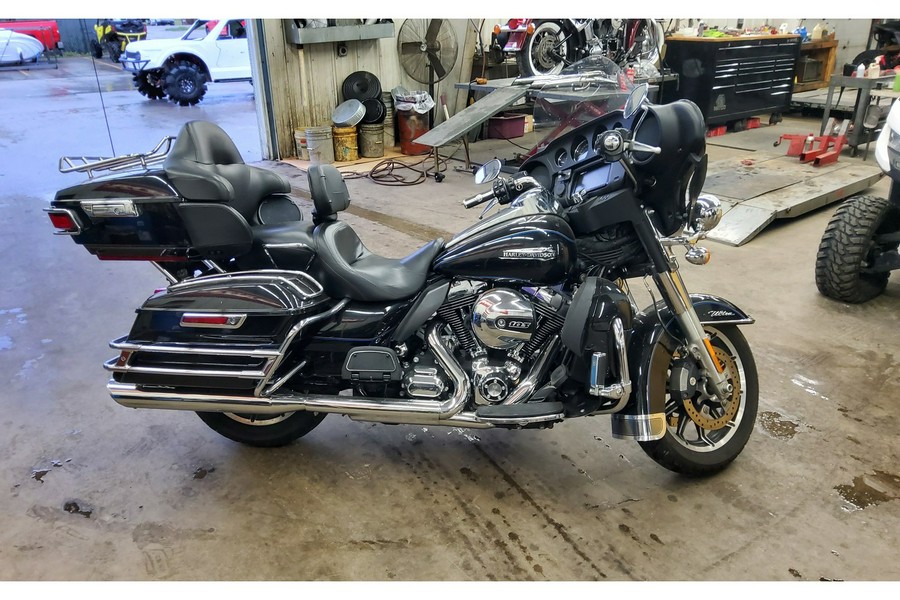 2014 Harley-Davidson® ELECTRA GLIDE ULTRA CLASSIC