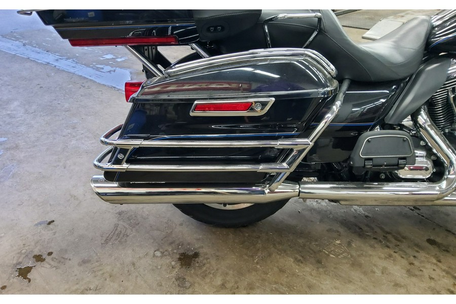 2014 Harley-Davidson® ELECTRA GLIDE ULTRA CLASSIC