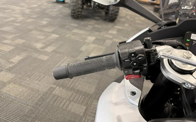 2026 CFMOTO 675SS