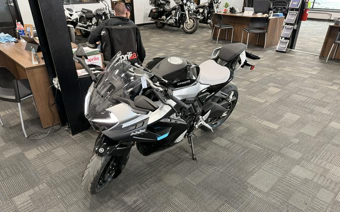 2026 CFMOTO 675SS