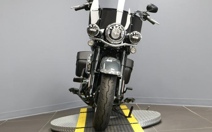 2025 Harley-Davidson® Heritage Classic FLHC
