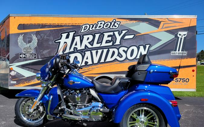 2024 Harley-Davidson Tri Glide Ultra Blue Burst