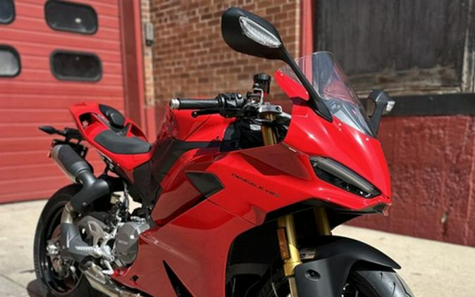 2025 Ducati Panigale V2 S