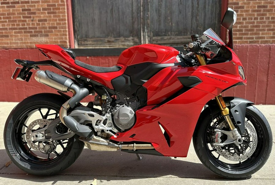 2025 Ducati Panigale V2 S