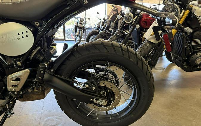 2026 Triumph Scrambler 400 XC Storm Grey