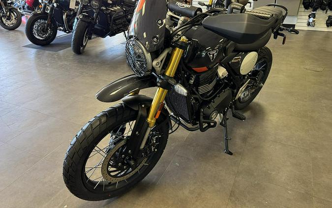 2026 Triumph Scrambler 400 XC Storm Grey