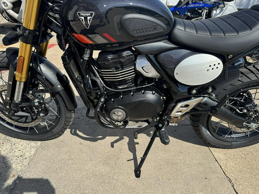 2026 Triumph Scrambler 400 XC Storm Grey