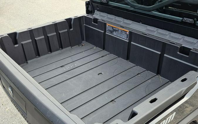 2026 Can-Am Defender MAX XT CAB HD11