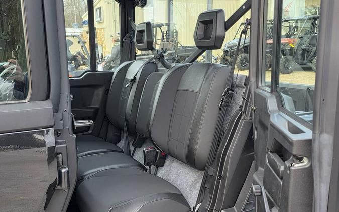 2026 Can-Am Defender MAX XT CAB HD11