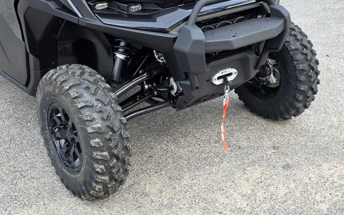 2026 Can-Am Defender MAX XT CAB HD11