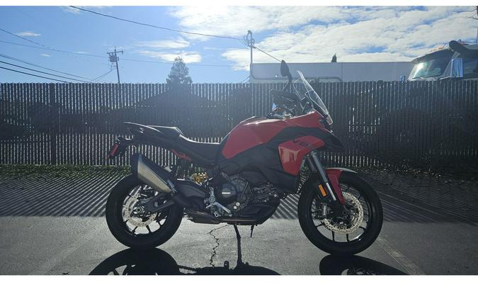 2025 Ducati MS896S