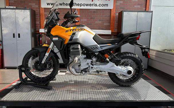 2025 Moto Guzzi Stelvio