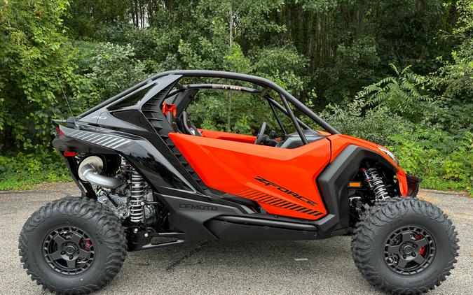 2026 CFMOTO ZFORCE Z10 Lava Orange