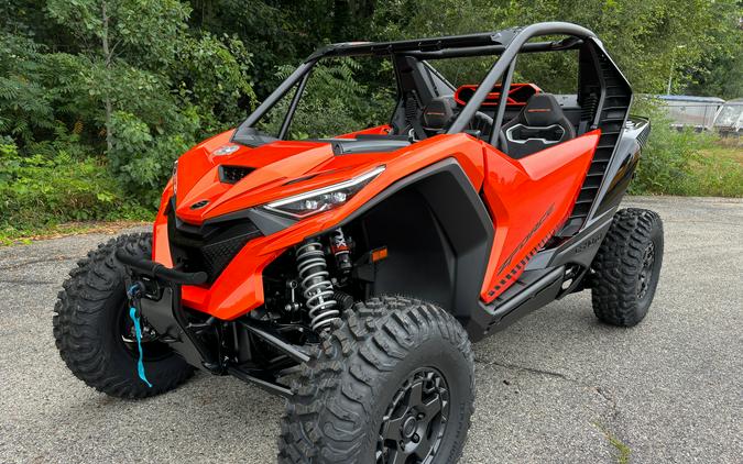 2026 CFMOTO ZFORCE Z10 Lava Orange