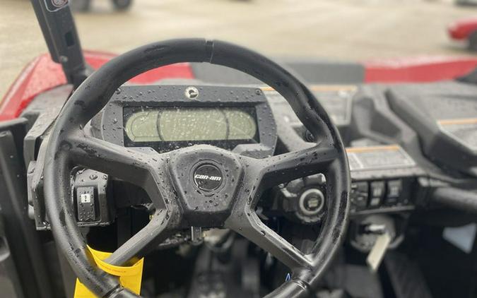 2026 Can-Am Commander XT 700