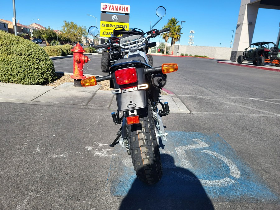 2027 Yamaha TW200