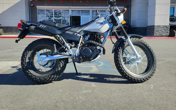 2027 Yamaha TW200