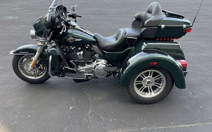 2024 Harley-Davidson Trike FLHTCUTG - Tri Glide Ultra