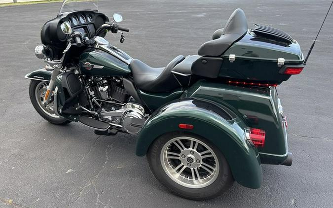 2024 Harley-Davidson Trike FLHTCUTG - Tri Glide Ultra