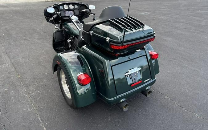 2024 Harley-Davidson Trike FLHTCUTG - Tri Glide Ultra