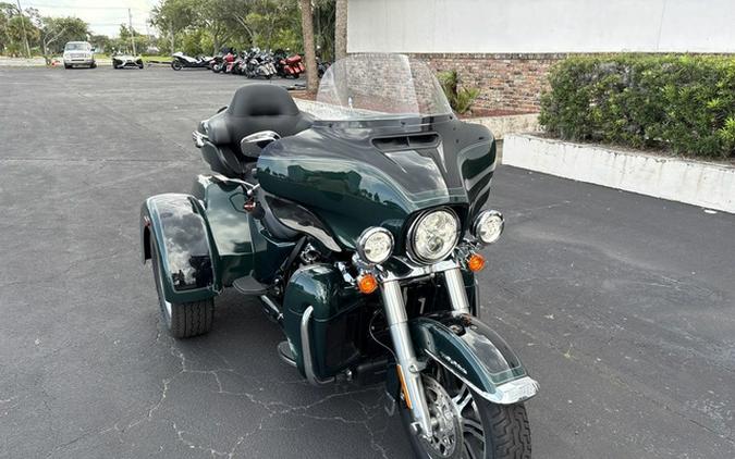 2024 Harley-Davidson Trike FLHTCUTG - Tri Glide Ultra