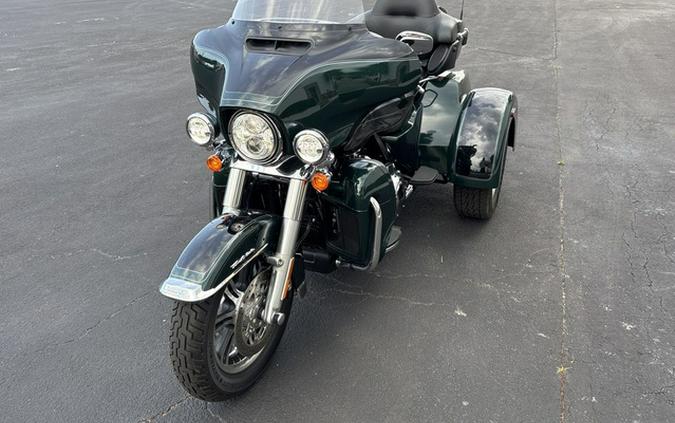 2024 Harley-Davidson Trike FLHTCUTG - Tri Glide Ultra