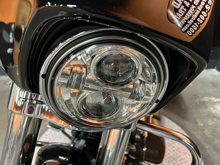 2022 Harley-Davidson Street Glide FLHX