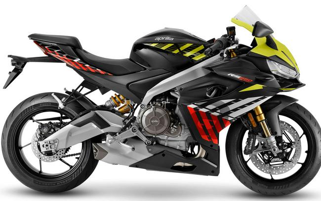 2027 Aprilia RS 660 Factory